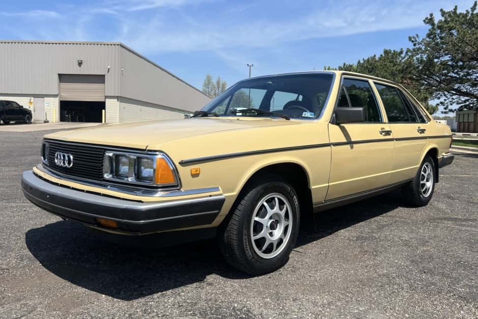 1980 Audi C2 100, 200, & 5000 sold for $4,567