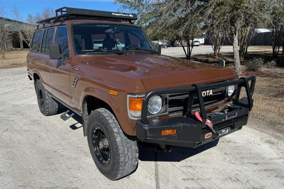 1986 Toyota Land Cruiser 60-Series sold for $17,500