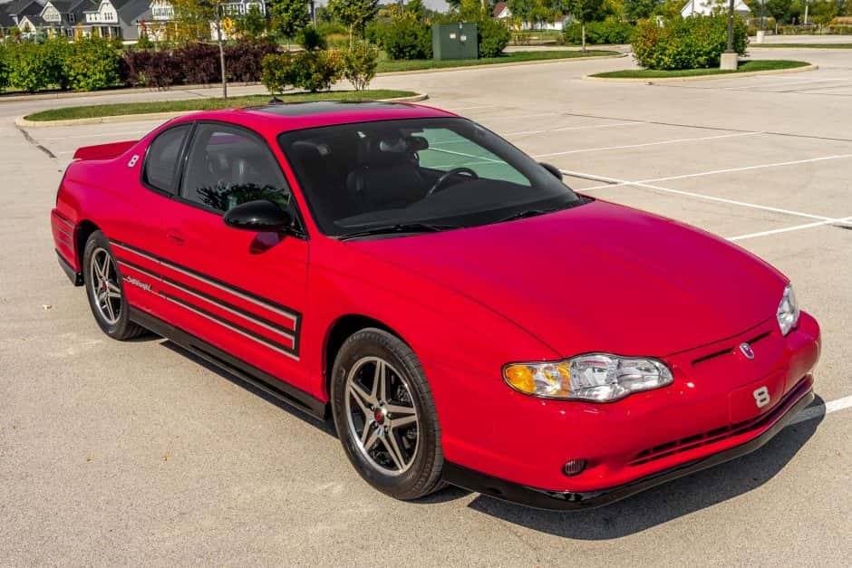 2004 Chevrolet Monte Carlo sold for $15,250