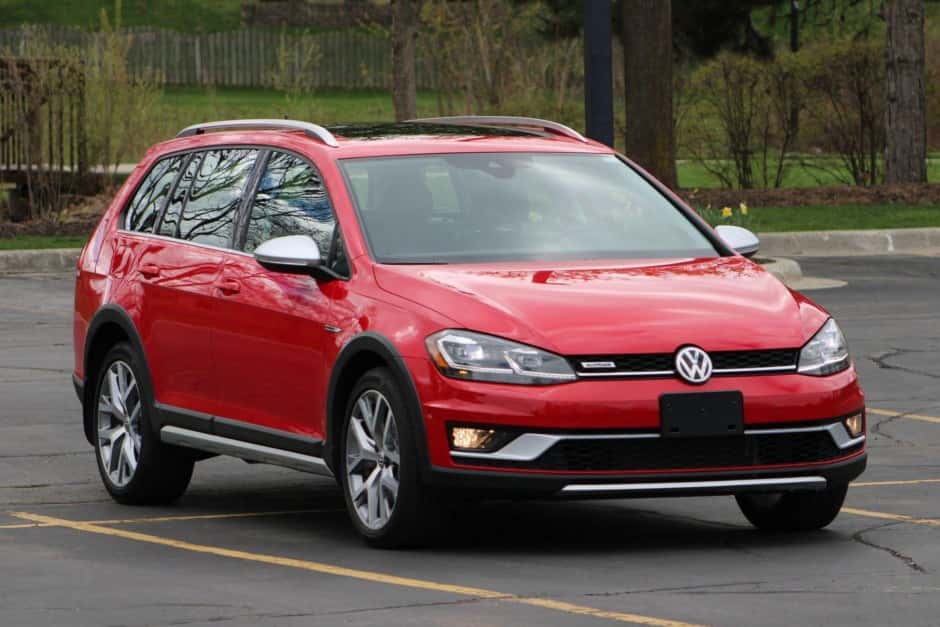 2019 Volkswagen Golf & Rabbit sold for $29,750