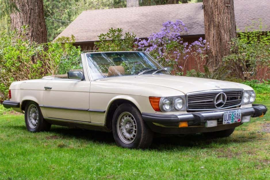 1981 Mercedes-Benz R107 SL sold for $5,100