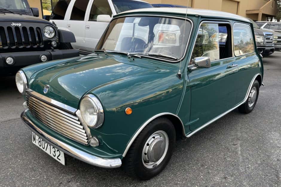 1970 Mini Mk III-Mk V sold for $19,000