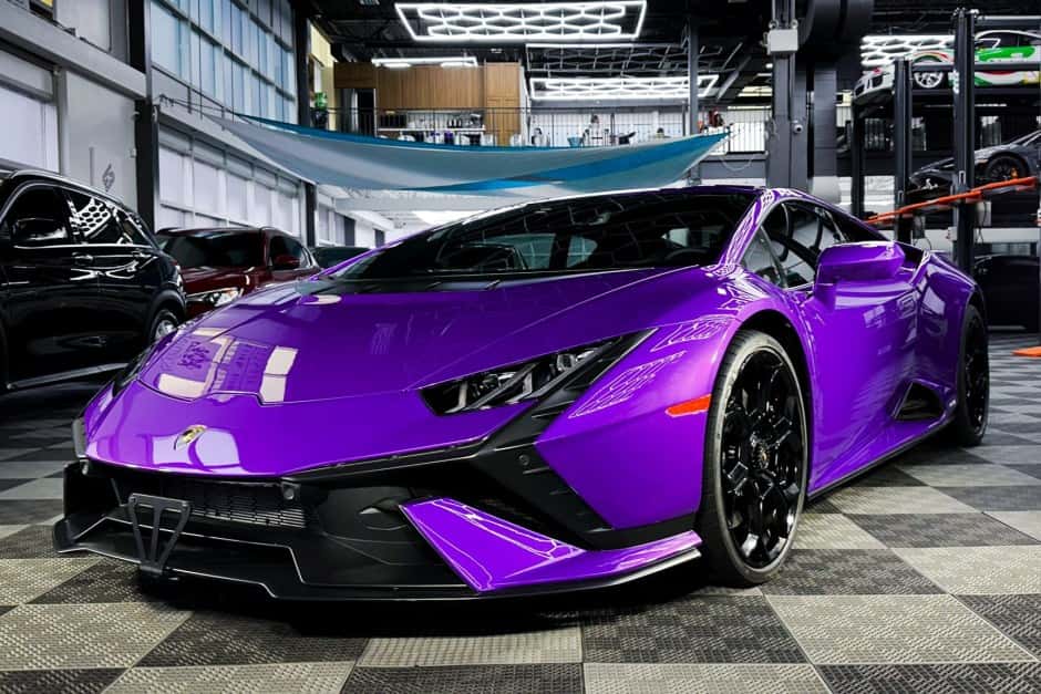 2023 Lamborghini Huracán sold for $255,500