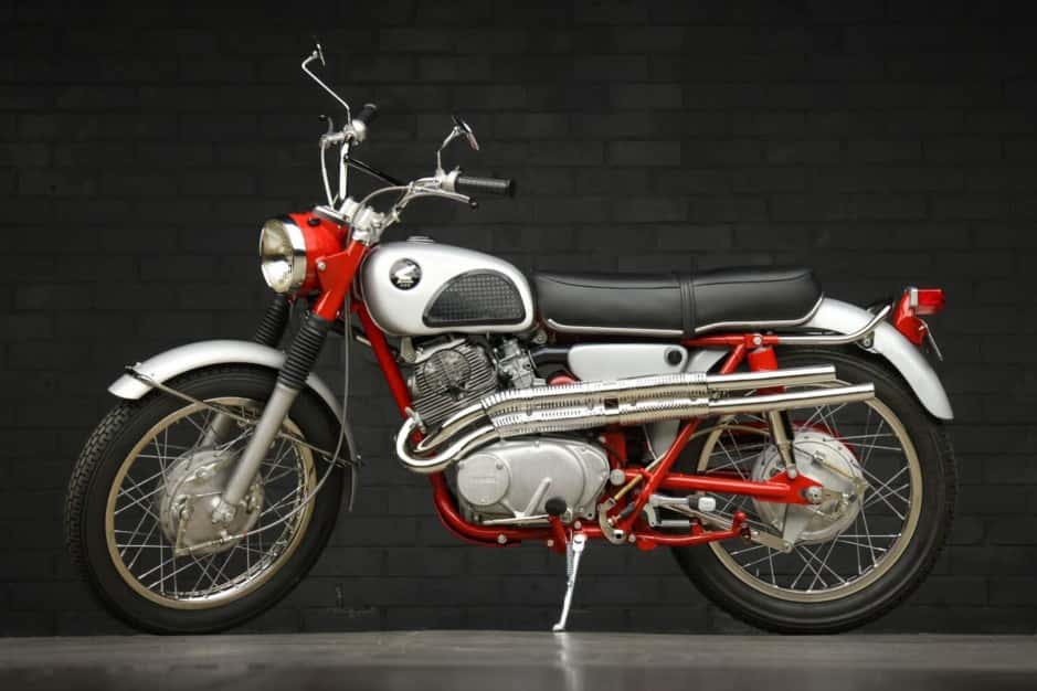 1966 Honda Dream, CB77 Super Hawk, & CL77 Scrambler sold for $7,000
