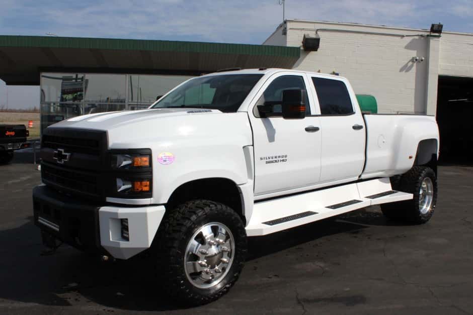 2021 Chevrolet Silverado T1XX (2019+) sold for $71,500