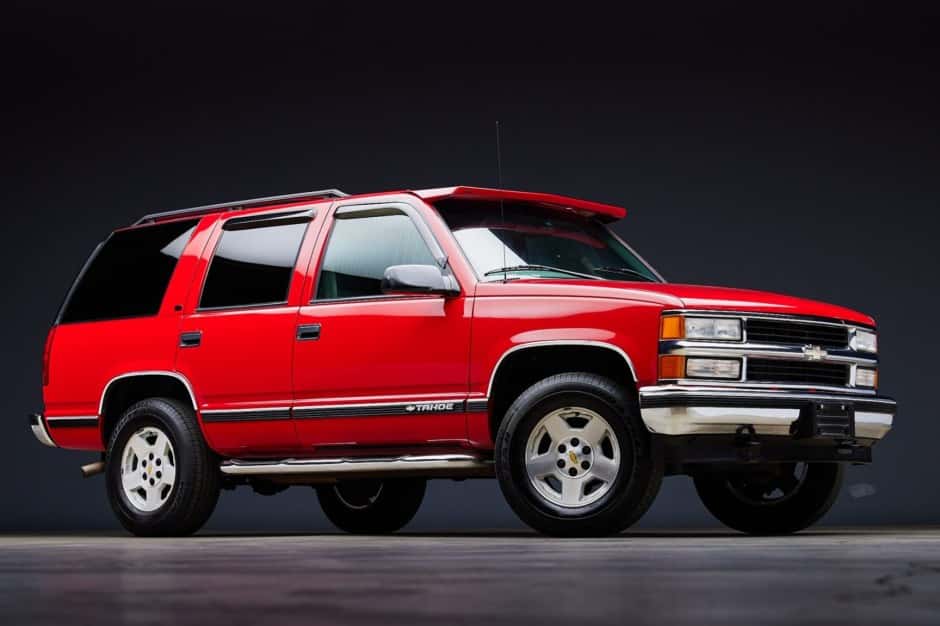 1999 Chevrolet Tahoe GMT400 sold for $8,700