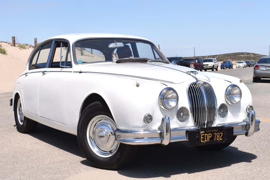 1962 Jaguar Mk II sold for $19,000