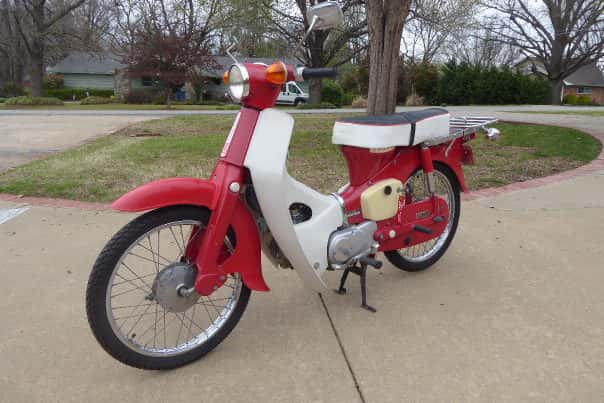 1972 Honda Super Cub sold for $2,700