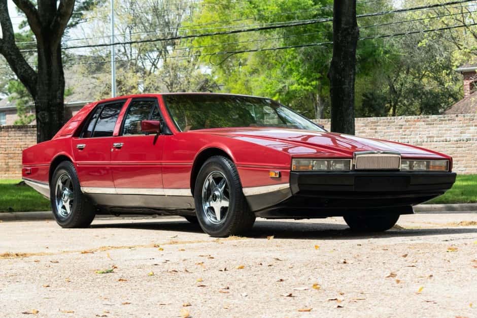 1984 Aston Martin Lagonda sold for $51,500