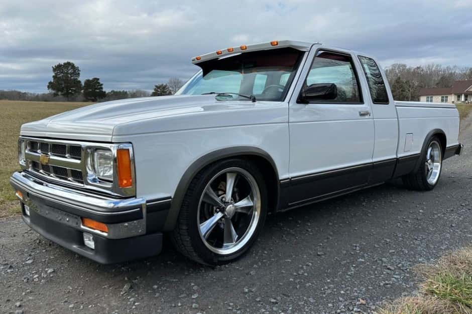 1989 Chevrolet S-10 (1982-1993) sold for $18,750