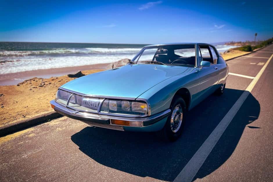 1971 Citroen SM sold for $32,000