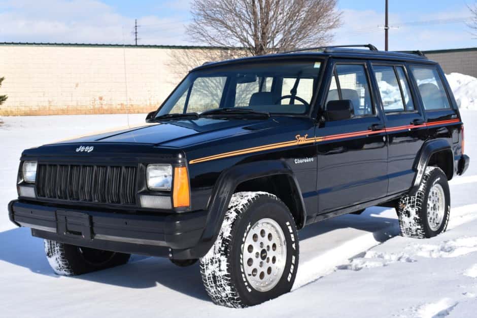 1991 Jeep XJ Cherokee sold for $9,999