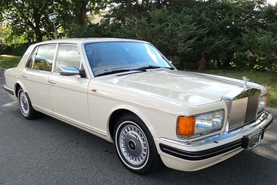 1997 Rolls-Royce SZ Silver Spirit & Silver Spur sold for $76,500