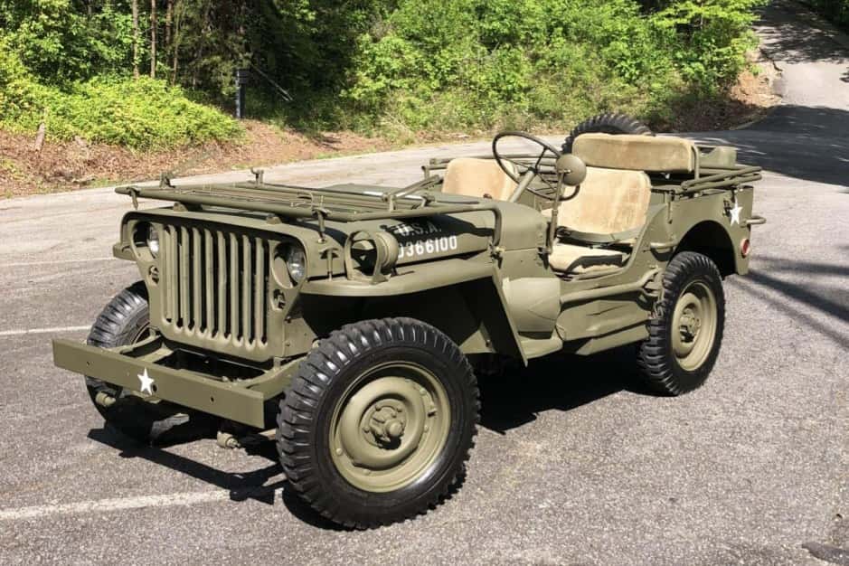 1943 Ford Military sold for $33,000
