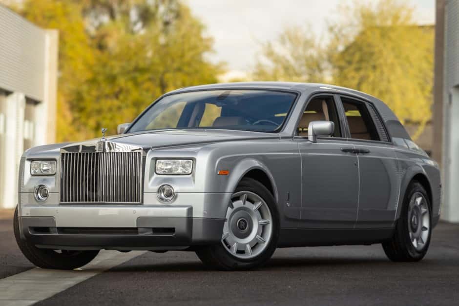2004 Rolls-Royce Phantom VII & VIII sold for $77,000
