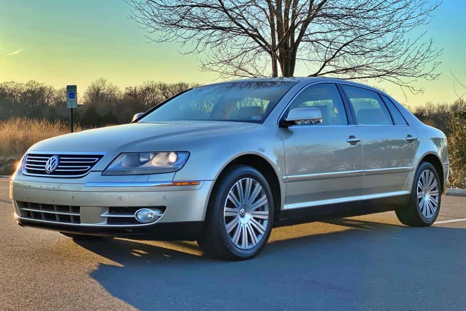 2005 Volkswagen Phaeton sold for $10,750