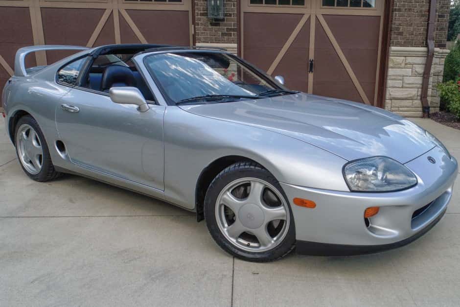 1995 Toyota Supra A80 (1993-2002) sold for $80,500
