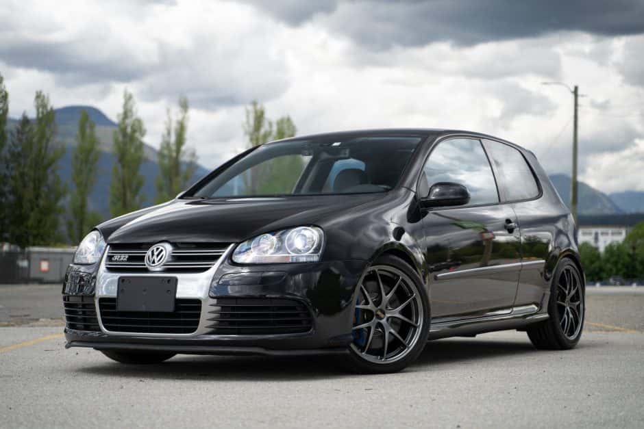 2006 Volkswagen R32 sold for $21,250