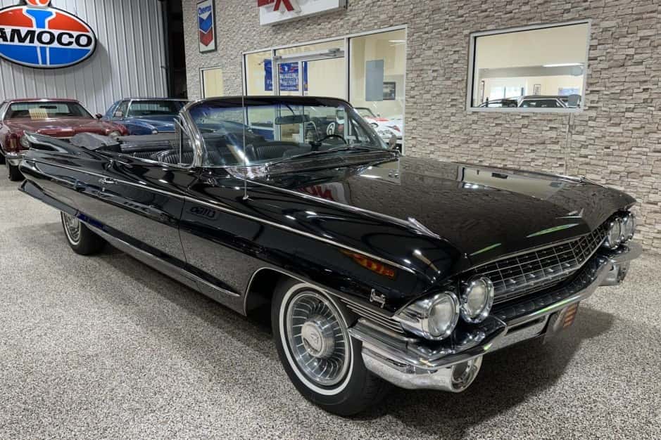 1961 Cadillac Eldorado sold for $123,000