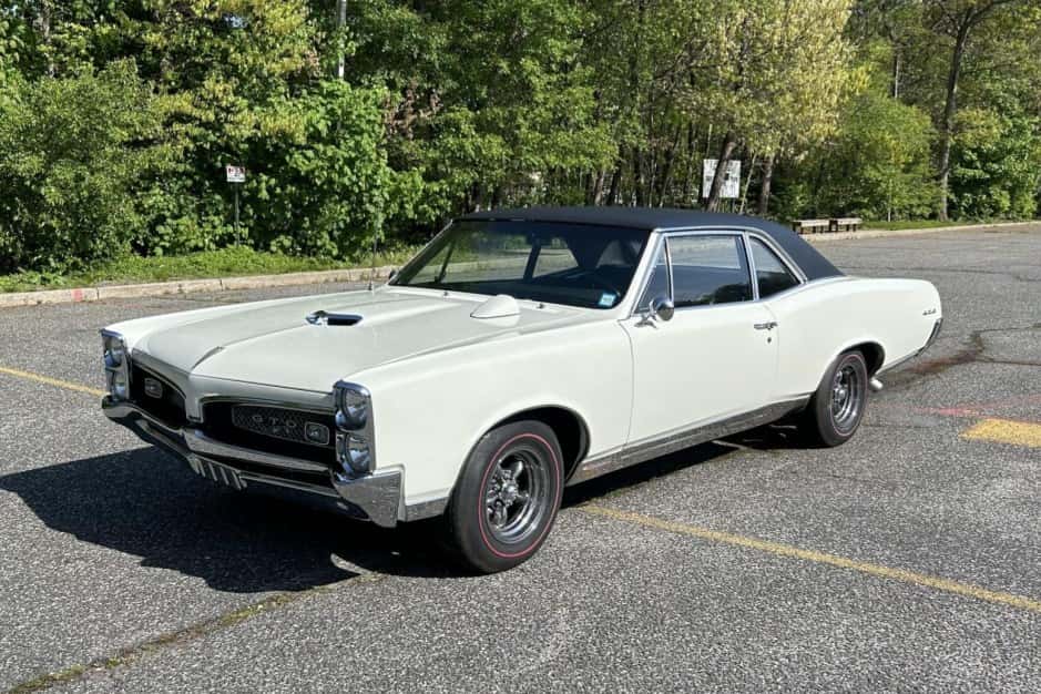 1967 Pontiac GTO sold for $34,250