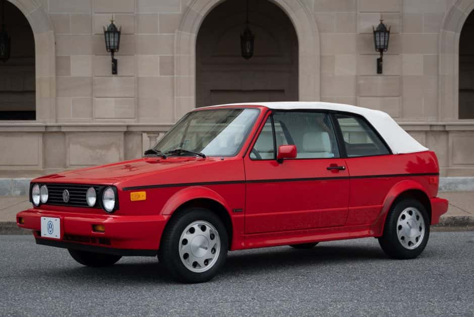 1993 Volkswagen Golf/Rabbit Cabriolet sold for $33,250