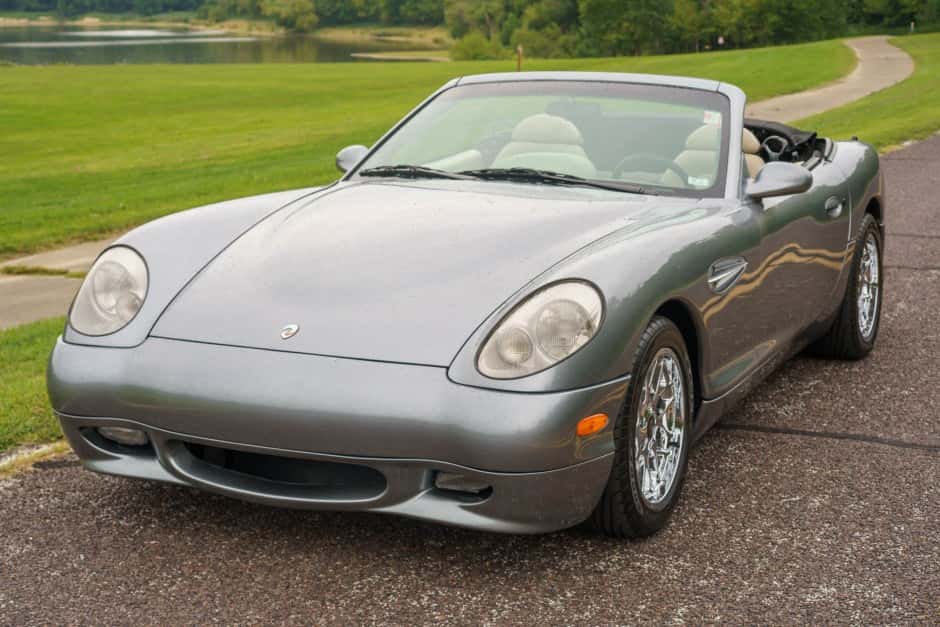 2001 Panoz Esperante sold for $40,001