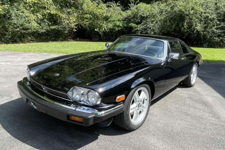 1984 Jaguar XJS sold for $15,000