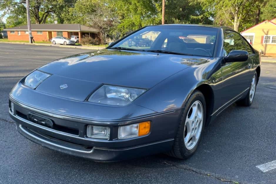1991 Nissan Z32 300ZX sold for $10,250