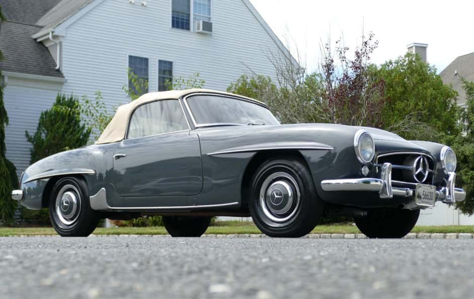 1957 Mercedes-Benz 190SL sold for $196,500