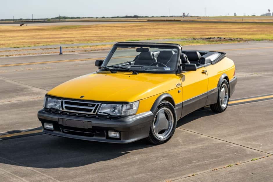 1991 Saab 900 sold for $44,900