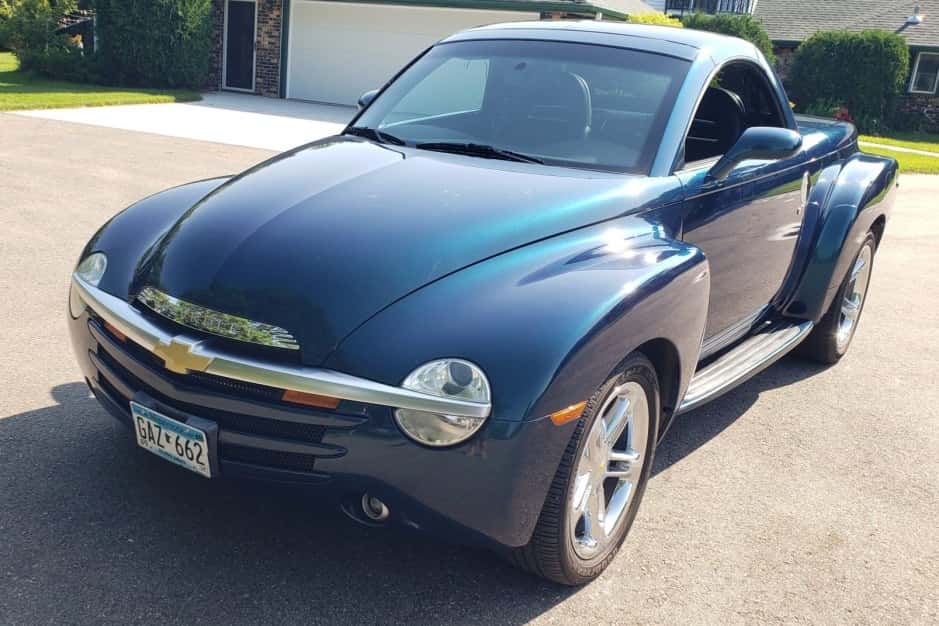 2005 Chevrolet SSR sold for $16,500