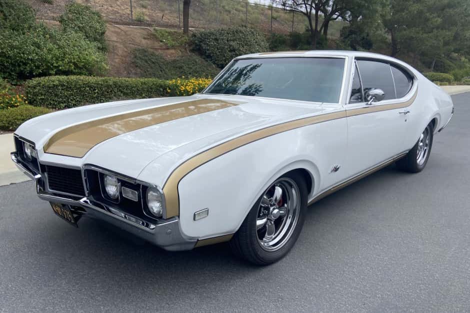 1968 Oldsmobile Cutlass sold for $31,500