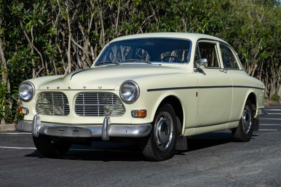1966 Volvo Amazon sold for $13,500