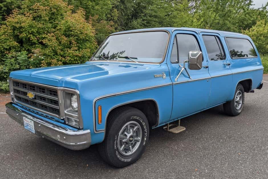 1979 Chevrolet Suburban (1973-1991) sold for $8,500