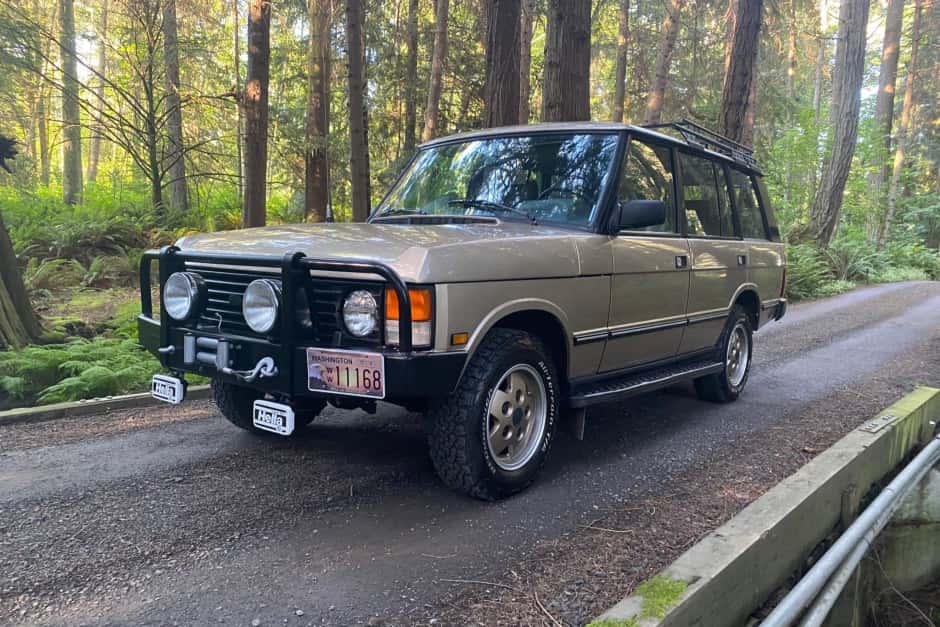 1993 Land Rover Range Rover Classic sold for $20,750