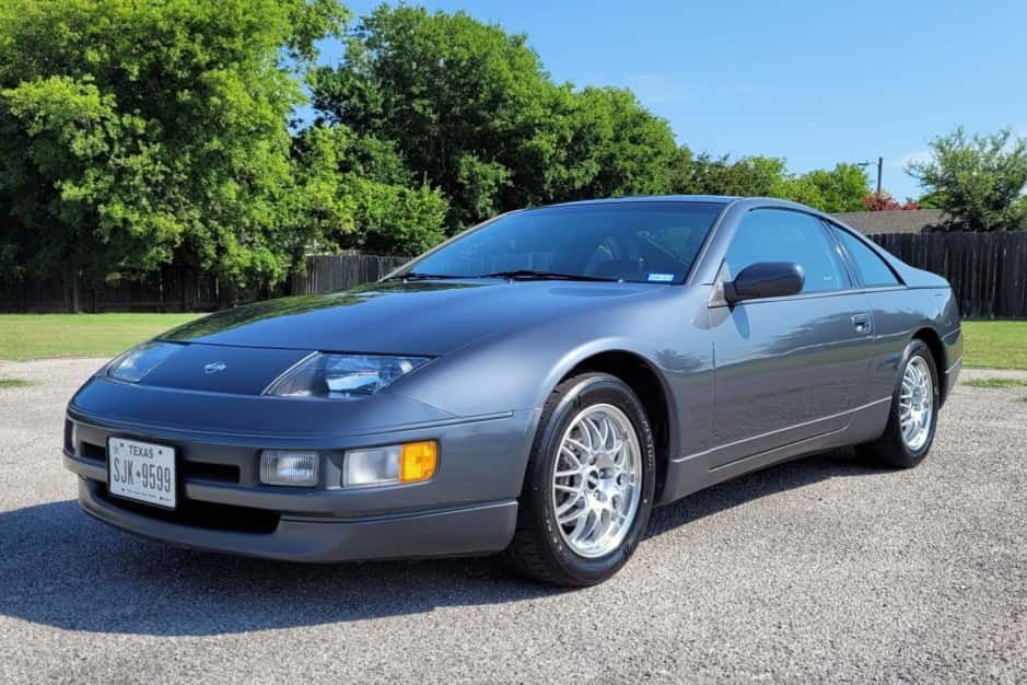 1992 Nissan Z32 300ZX sold for $12,000
