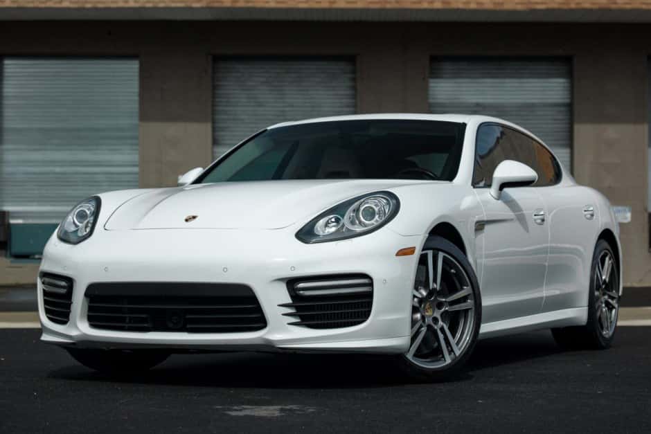 2014 Porsche Panamera sold for $45,800