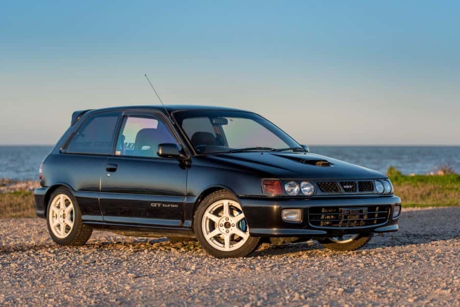 1995 Toyota  sold for $8,600