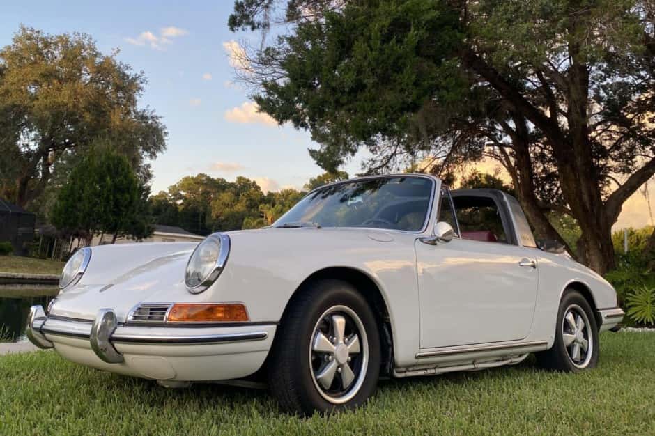 1967 Porsche 912 sold for $52,912