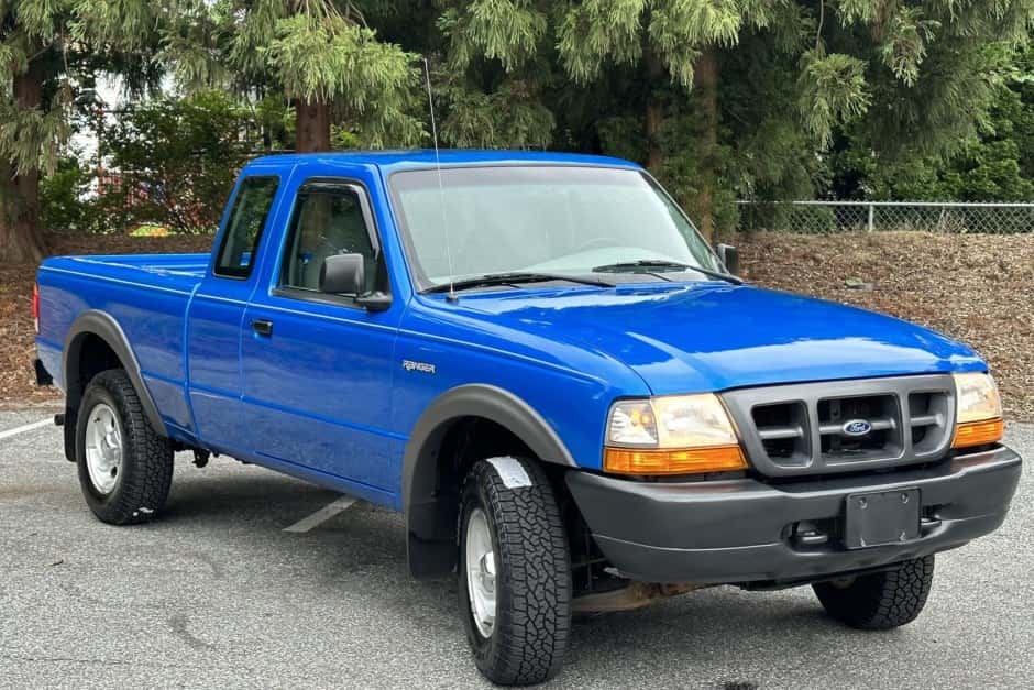 1998 Ford Ranger 1998-2011 sold for $12,500