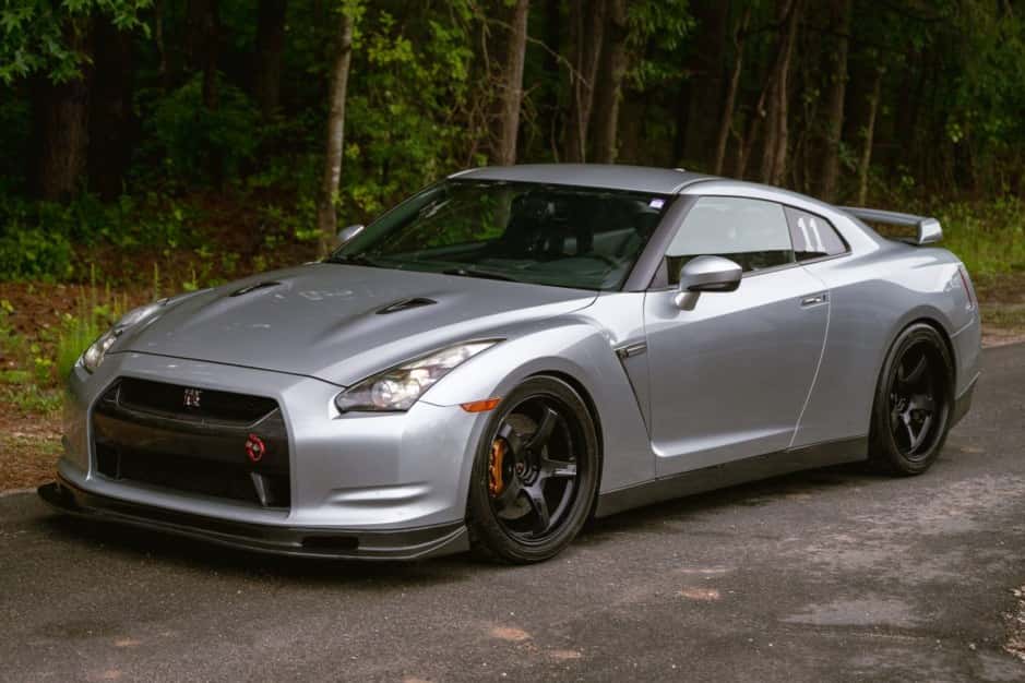 2009 Nissan GT-R R35 sold for $63,100