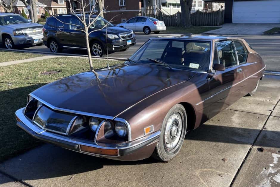 1972 Citroen SM sold for $4,600