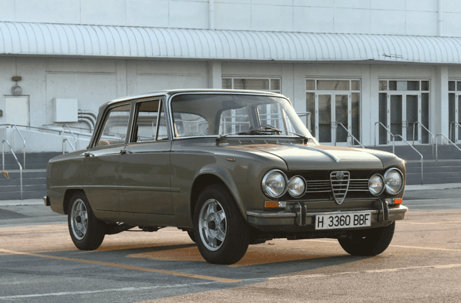 1971 Alfa Romeo 750/101 Series Giulietta & Giulia sold for $15,000