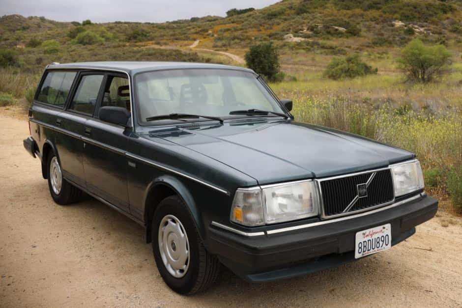 1988 Volvo 240 sold for $7,800