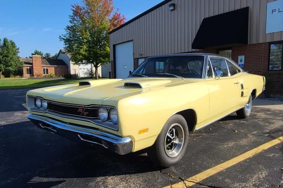1969 Dodge Coronet sold for $60,000