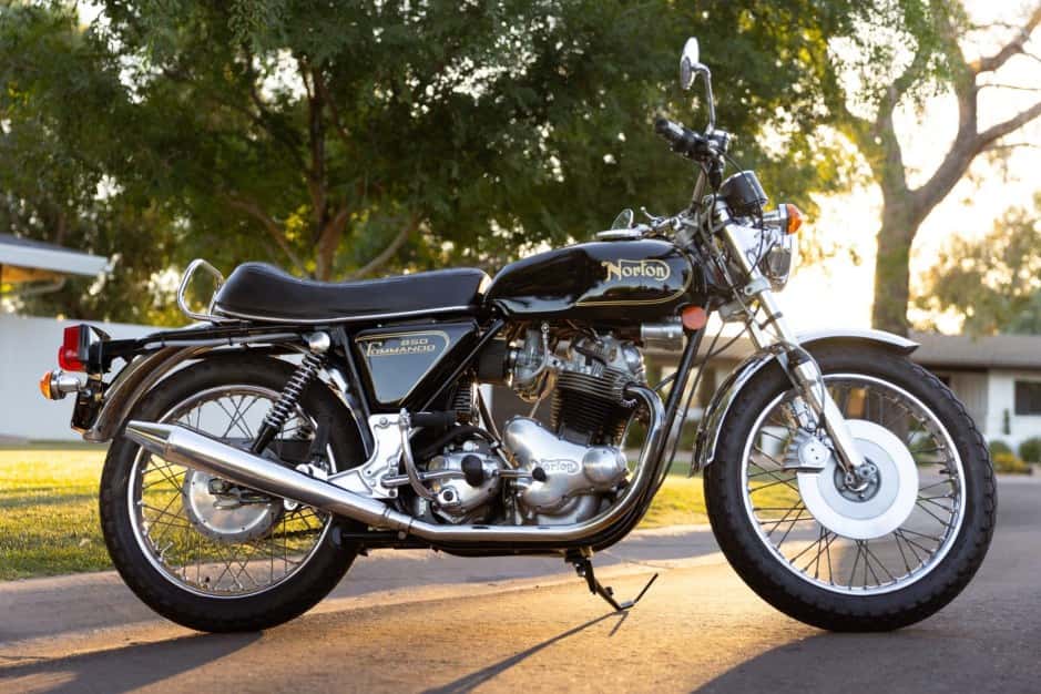 1974 Norton Commando sold for $9,500