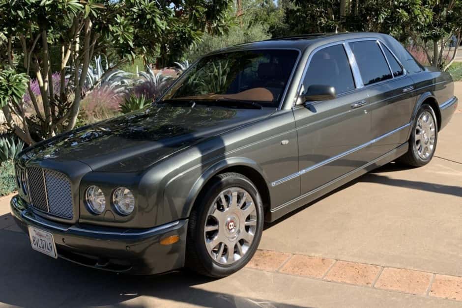 2006 Bentley Arnage sold for $48,000