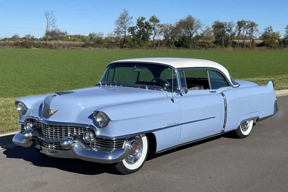 1954 Cadillac Series 62 sold for $30,500
