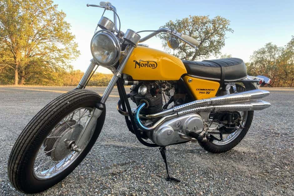 1969 Norton Commando sold for $8,205