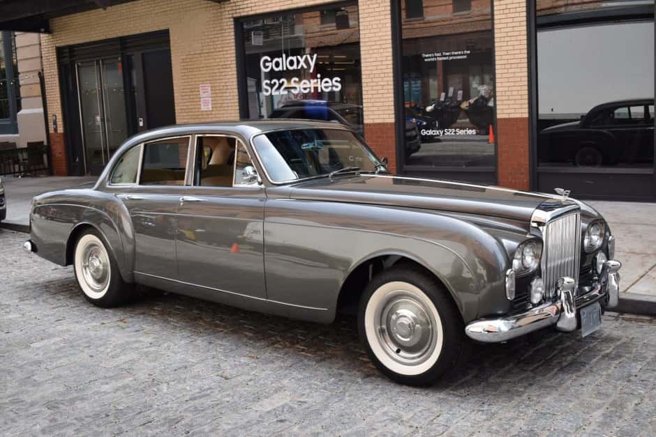 1965 Bentley S-Type sold for $235,894